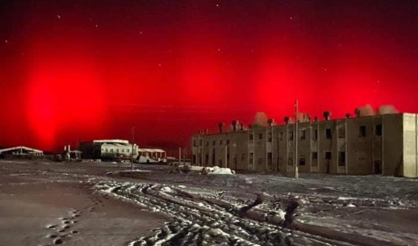 Sky in Mongolia turns red - but why so?