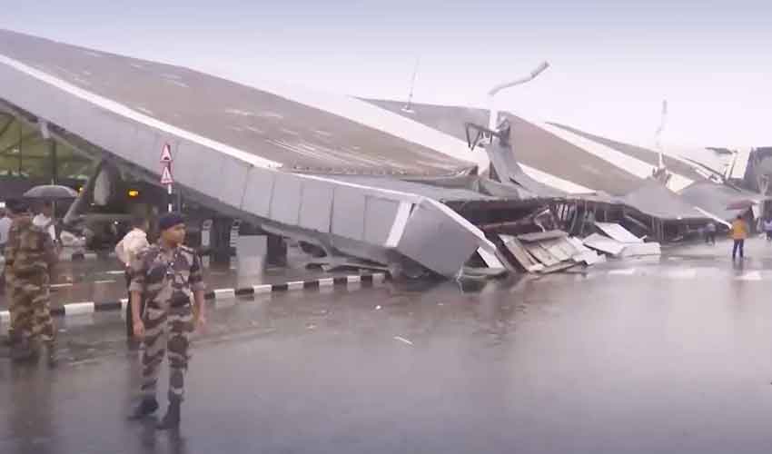 Heavy rains cause roof collapse at New Delhi airport; flights suspended
