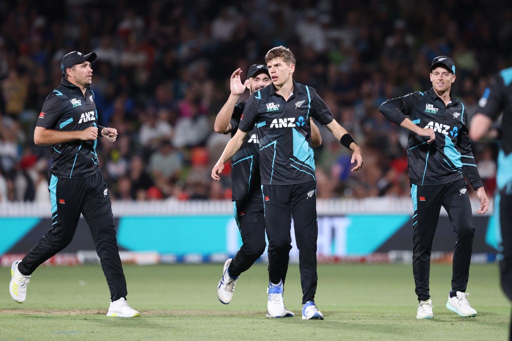 New Zealand, West Indies cricket teams arrive for ODI, T20 series