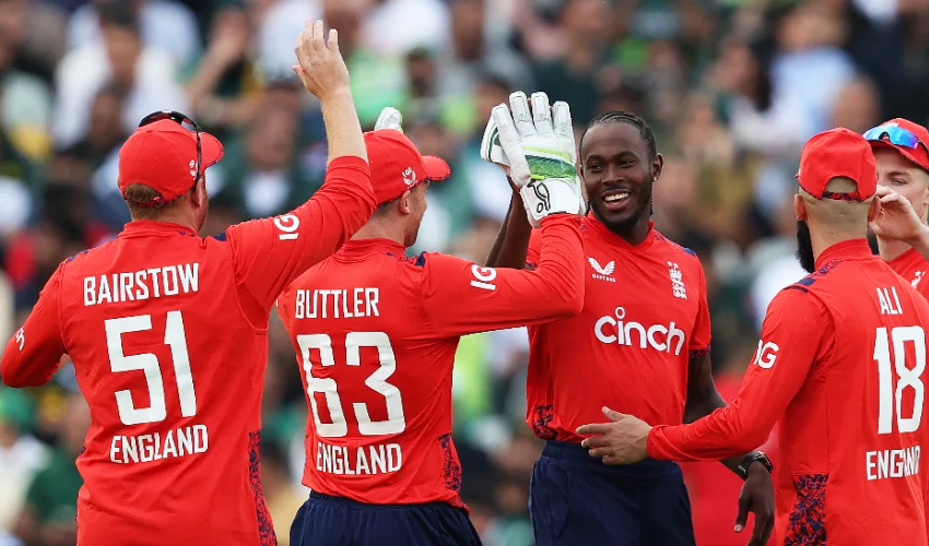 PAK vs ENG: England clinch second T20I with 23-run victory over green shirts