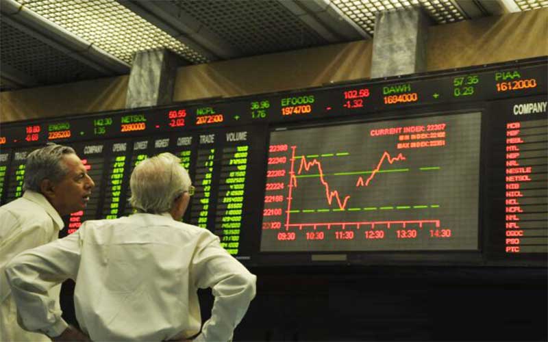 Fluctuation in Pakistan Stock Exchange, goes from positive to negative zone