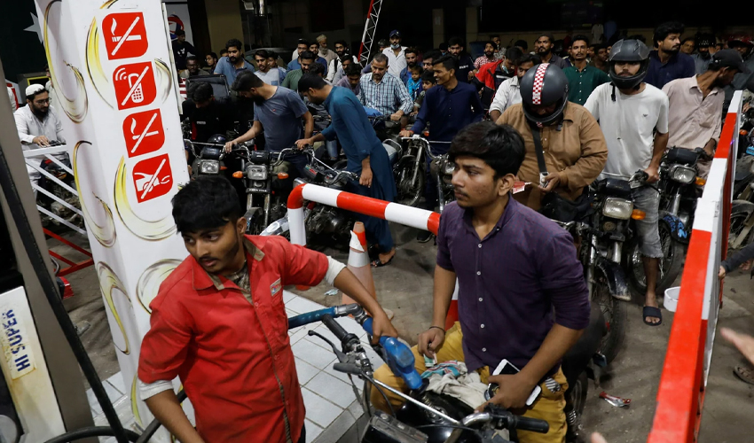 Govt slashes petrol price by Rs5.45, high-speed diesel by Rs8.42