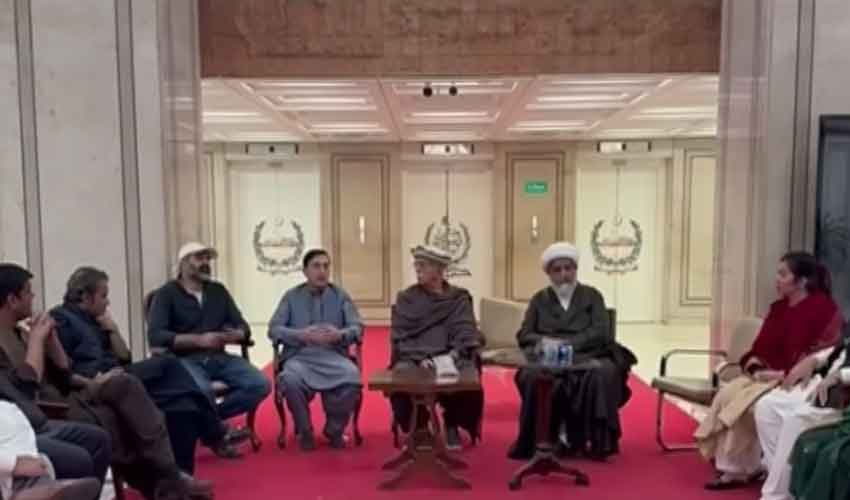 PTI-sit-in-parliament PTI-sit-in-parliament