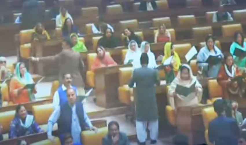 In Punjab Assembly's third session; 21 women, 3 minority members take oath