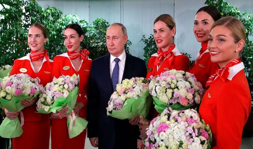Putin wants Russian women to give birth to more children