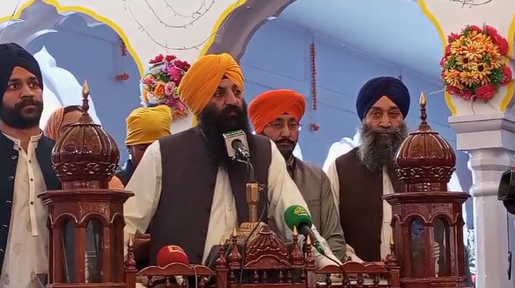 Pakistan wins praise from Indian Sikhs for Guru Nanak Jayanti at Nankana Sahiba