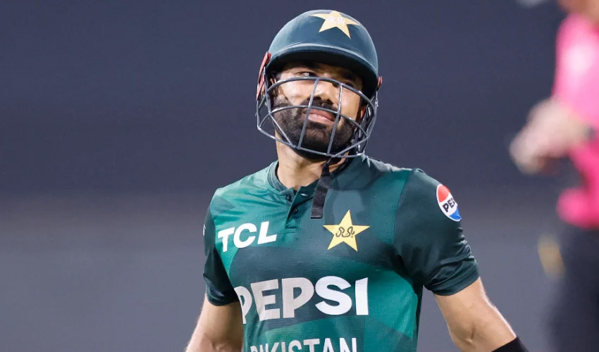 Pakistan batters play 100 dot balls in 26 overs