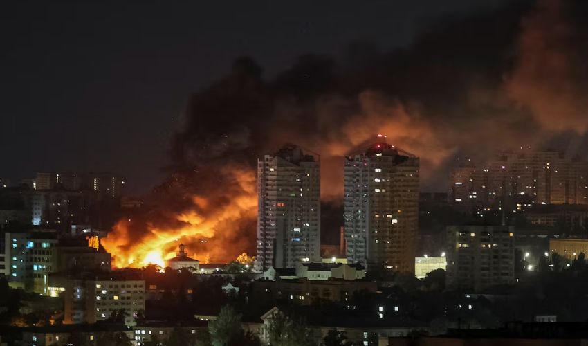 Intense Russian air attack on Ukraine's capital kills four