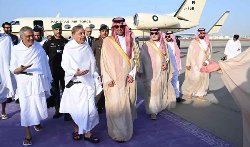 Shehbaz reaches Saudi Arabia for Eid, meeting with MbS