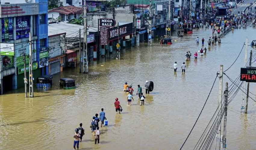 Sri Lanka's cyclone death toll climbs to 355, with 366 missing