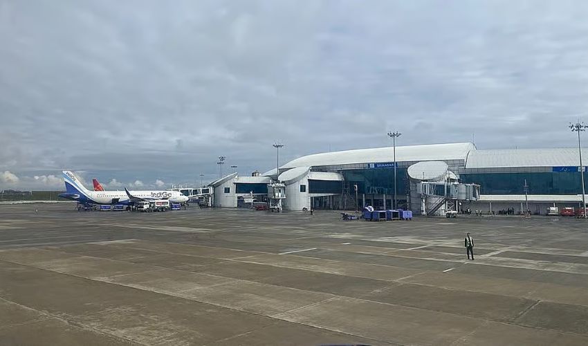 Srinagar Airport under attack as explosions rock city: British Media