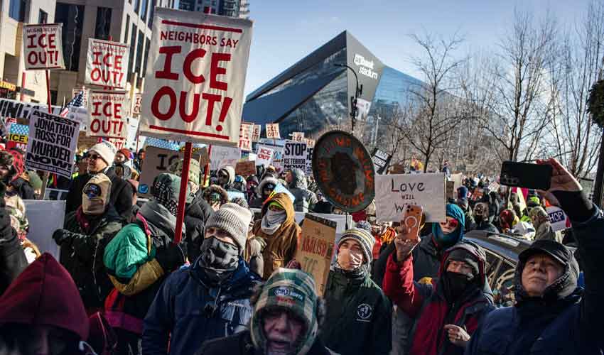 US govt defends killing American in Minneapolis, contradicts videos