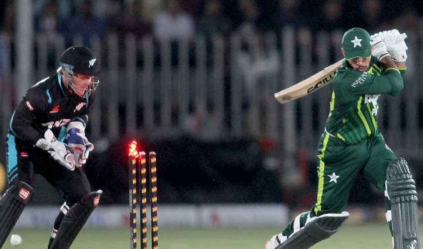 Back-to-back defeats against 'depleted' New Zealand sound alarm for Pakistan