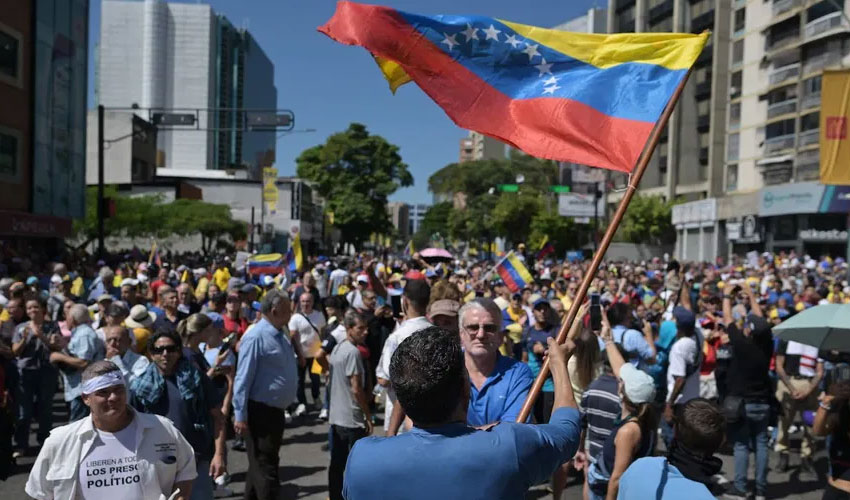 Venezuelan opposition leaders freed in political prisoner release